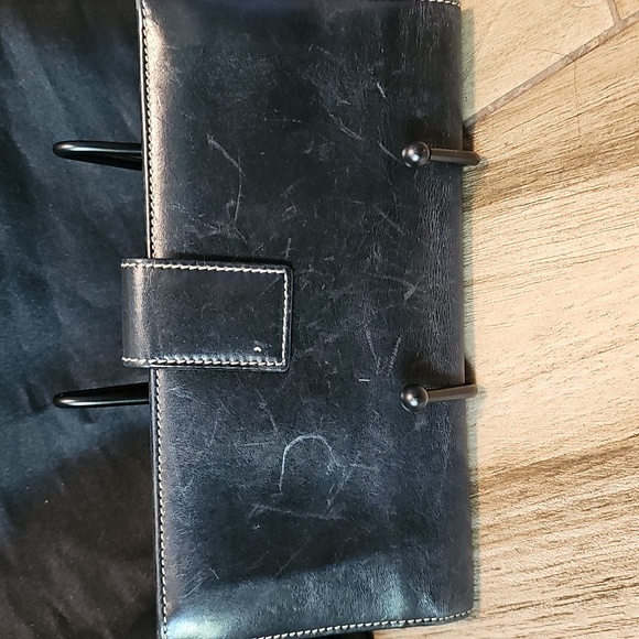 Gucci Long Black Wallet in EUC | BOX & Gucci PAPER included! - Picture 7 of 13